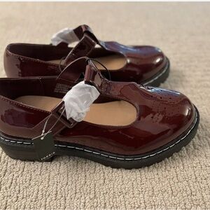 New!!! Patent leather red Torrid Mary Jane with 🏷️ tags.